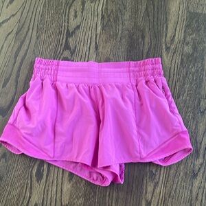 Lululemon Hotty Hot high rise - 2.5”